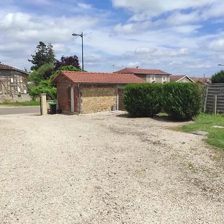 Chez Suzanne Maison A La Campagne 2-8pers 4 * Longeville-sur-la-Laines